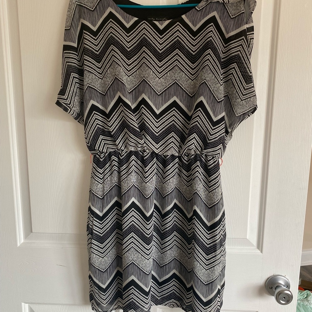 Black and white city triangles dress